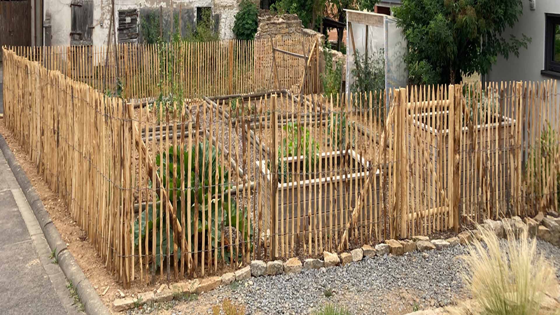 Bauerngarten anlegen | Gartengestaltung mit Holz
